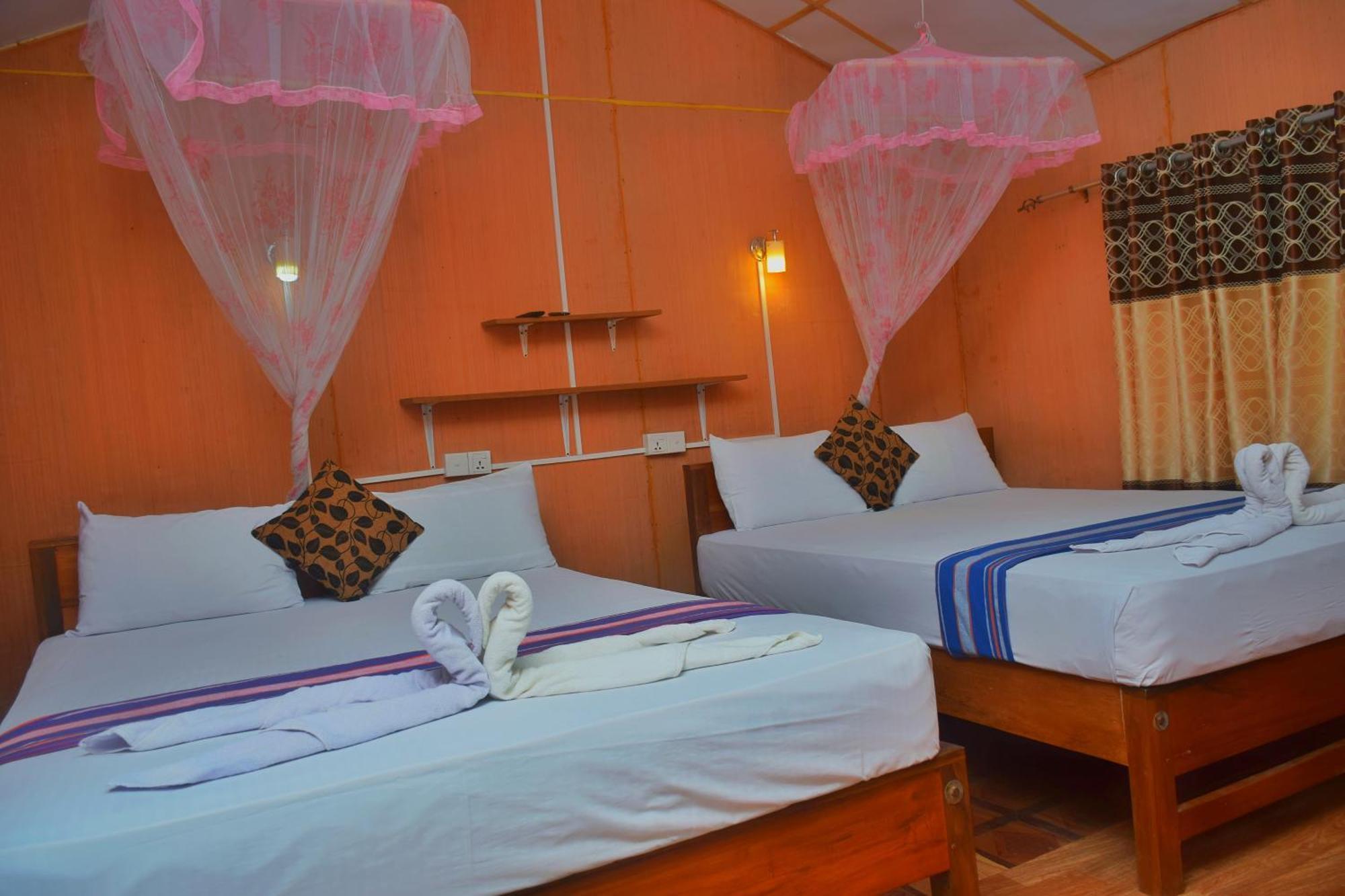Passion Ray Villa & Tree Hut Sigiriya Phòng bức ảnh